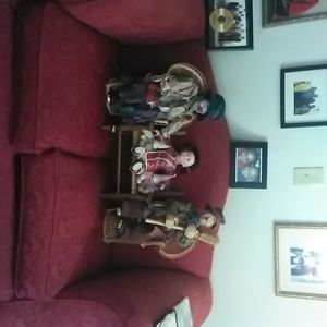 Whatever is in da photos..😷